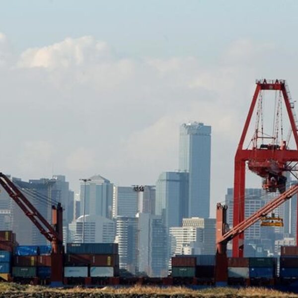 АВСТРАЛИЙН ГАДААД ХУДАЛДААНЫ ТЭНЦЭЛ 5 ЖИЛ ДАРААЛЛАН АШИГТАЙ ГАРЛАА