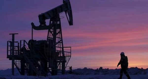 АМ.ДОЛЛАРЫН ХАНШ СУЛАРЧ, НЕФТИЙН ҮНЭ ГУРАВ ДАХЬ ӨДРӨӨ ӨСЛӨӨ